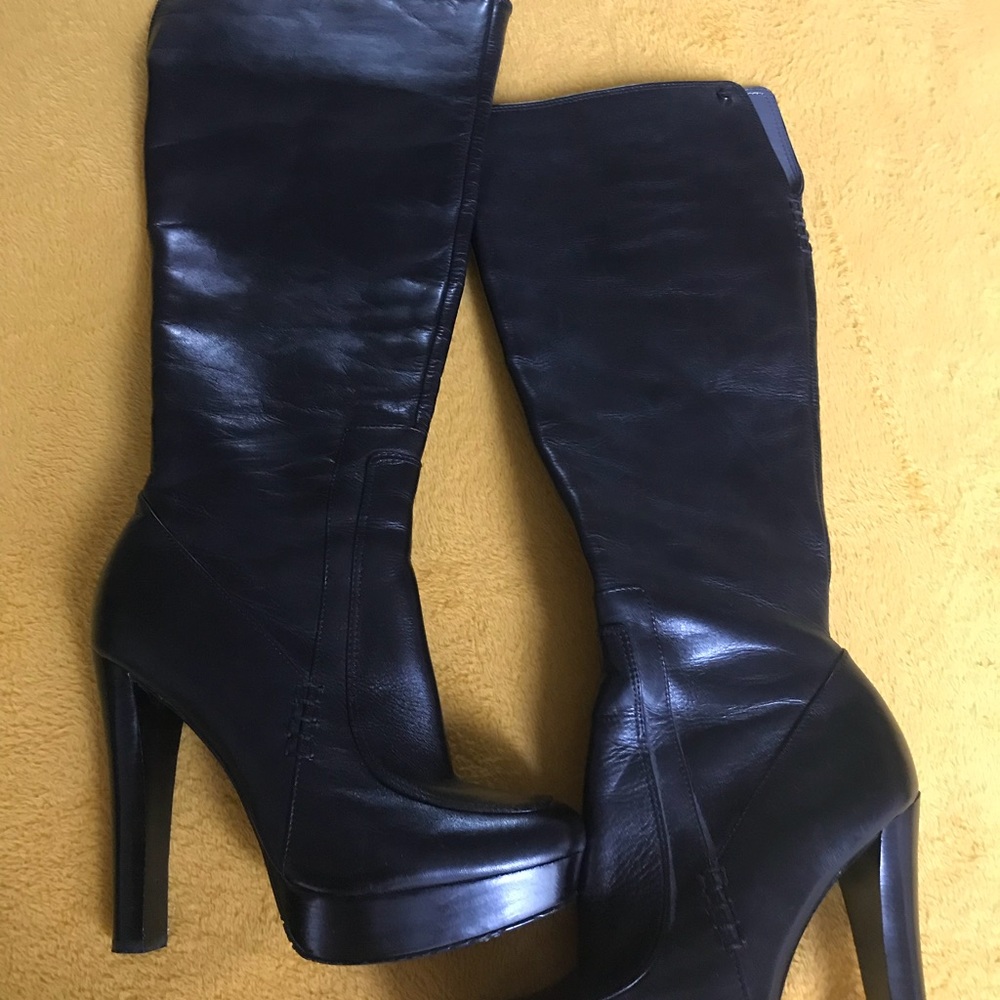 Calvin Klein knee boots